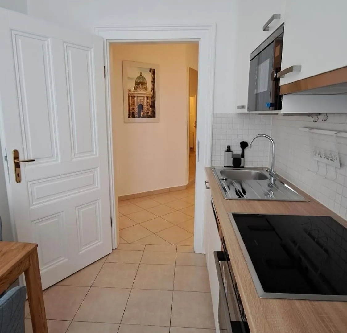 Moebliertes Apartment In Zentrumsnaehe Vienna